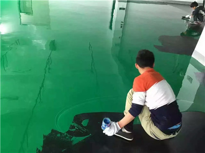 康巴什下面给你一份环氧地坪漆施工的完整流程